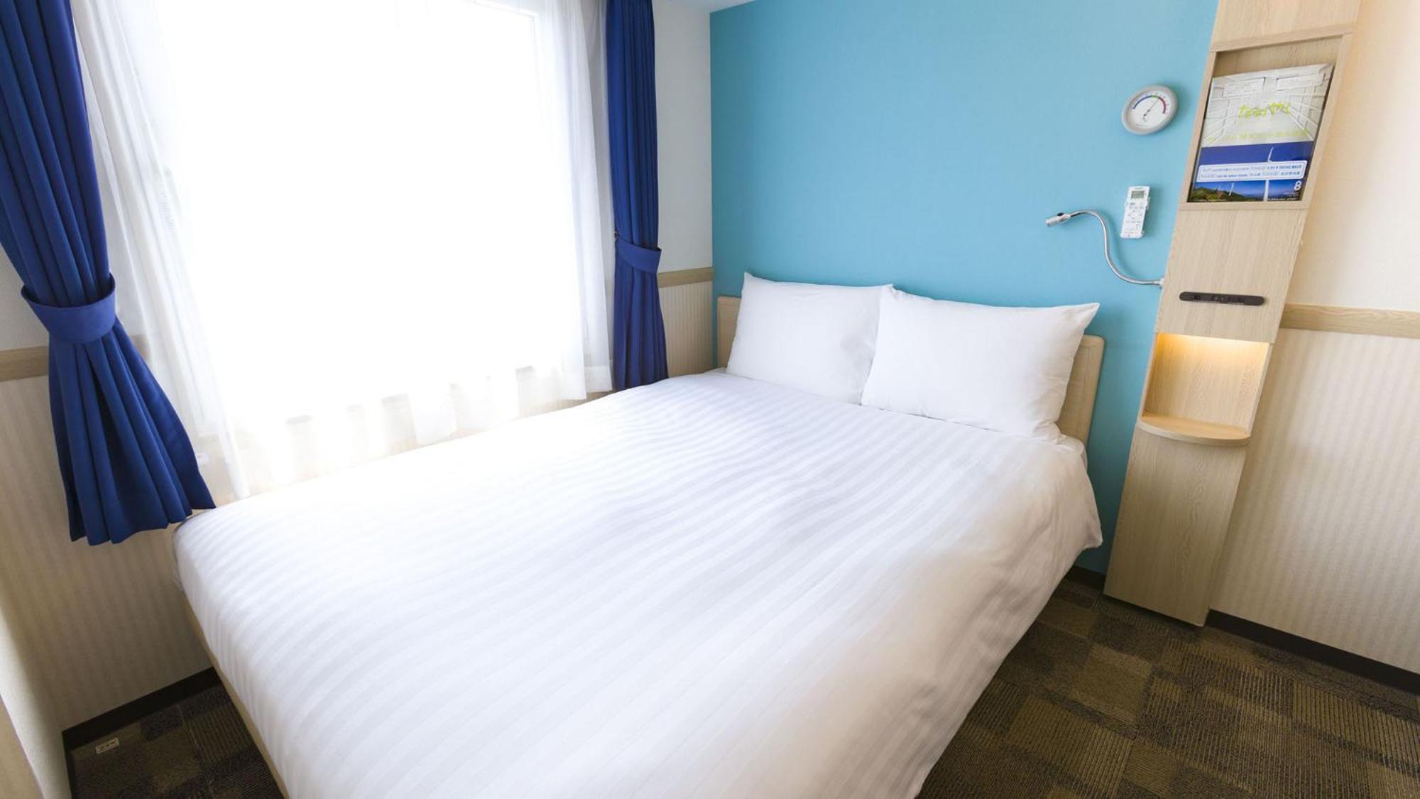 Toyoko Inn Osaka Kyobashi Sakuranomiya Pokoj fotografie